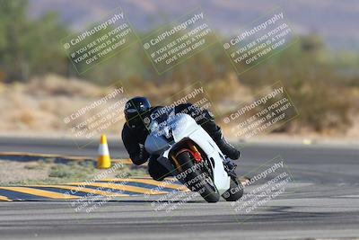 media/Oct-06-2024-Race Pace (Sun) [[d7d39ec7ad]]/6-Turn 5 (840am)/